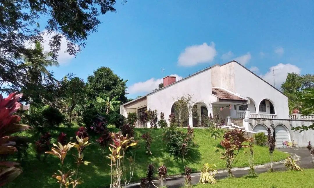 Villa Dijual di Megamendung Puncak Bogor Dekat Taman Matahari, Cimory Riverside, Curug Panjang, Curug Cilember 0001