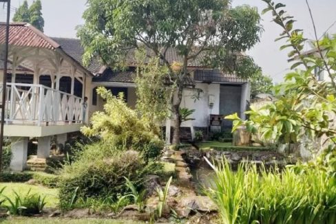 Rumah Villa Dijual di Puncak Cisarua Bogor View Pegunungan Dekat Taman Safari, Curug Cilember 0009